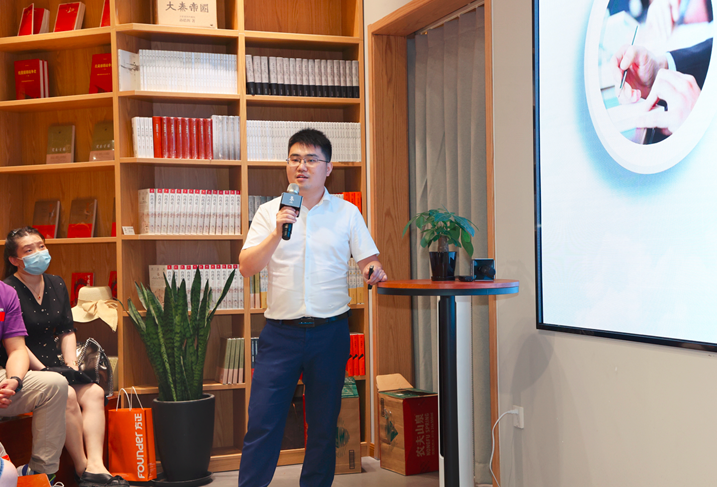 1629450334(1).png 1629450334(1).png